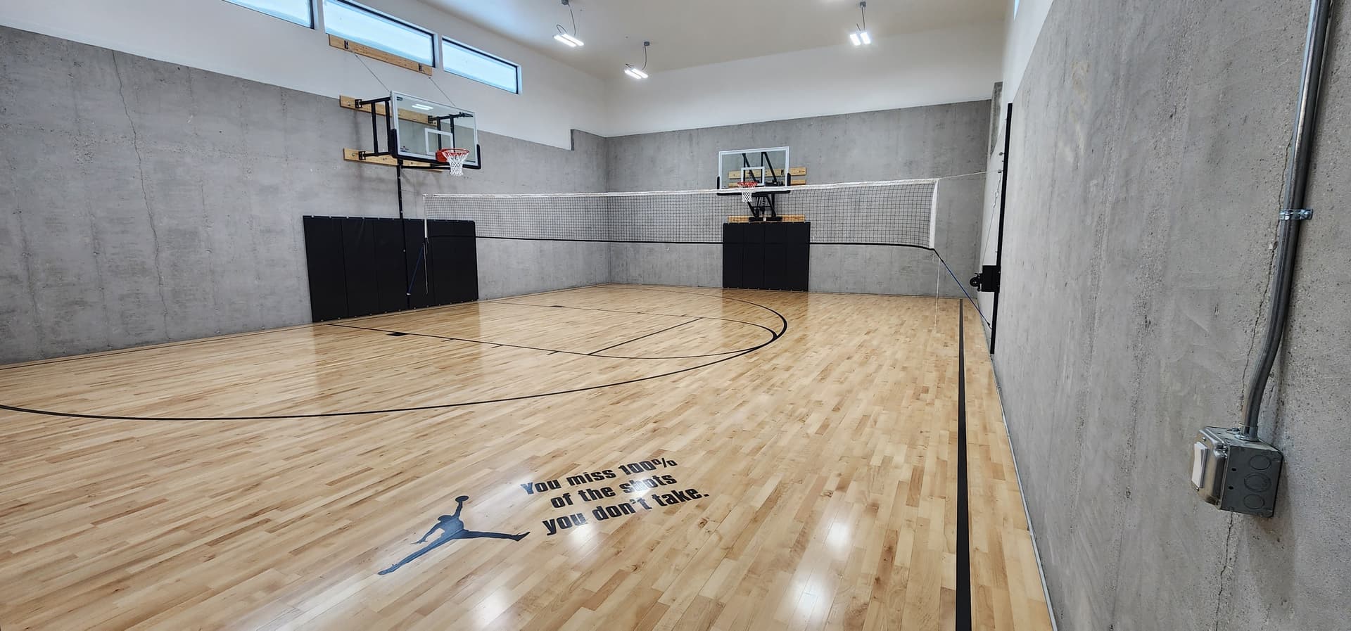 indoor hardwood basketball court hoops gym flooring