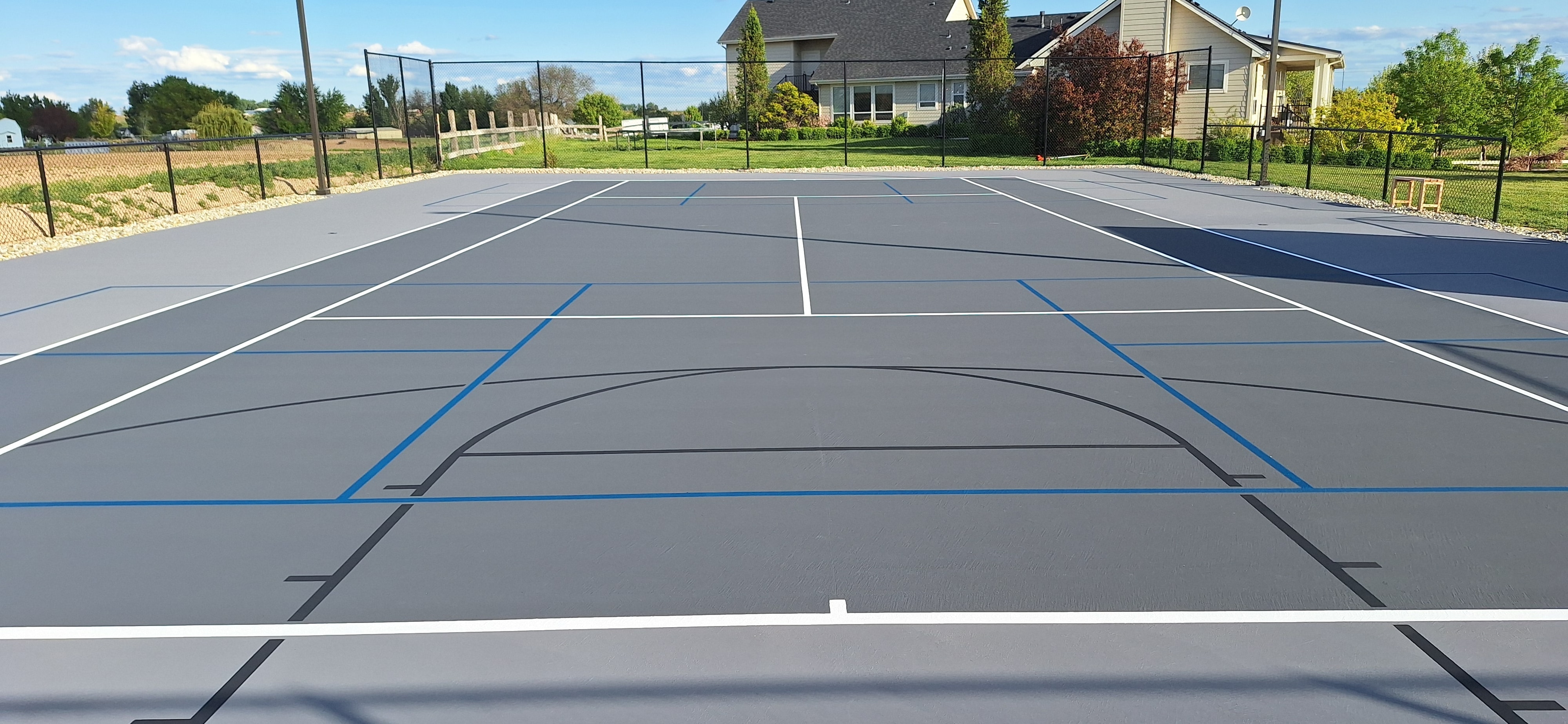 outdoor multi court pickleball basketball tennis
